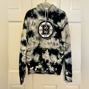 Boston Bruins Tie-Dye Hoodie Men’s Medium Sewn Logo NHL Fan Gear